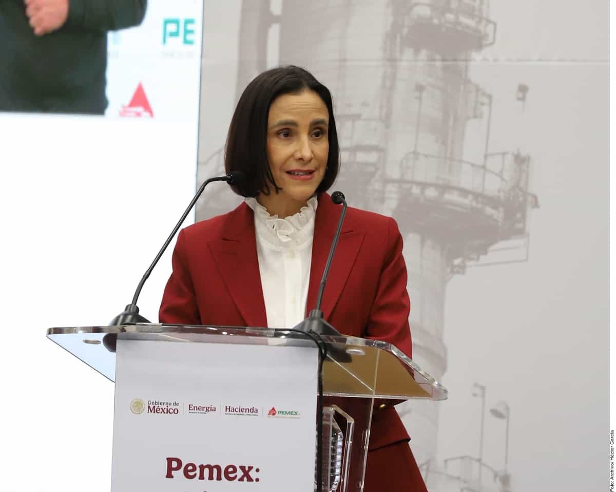 México construirá 100 centrales eléctricas en 2027