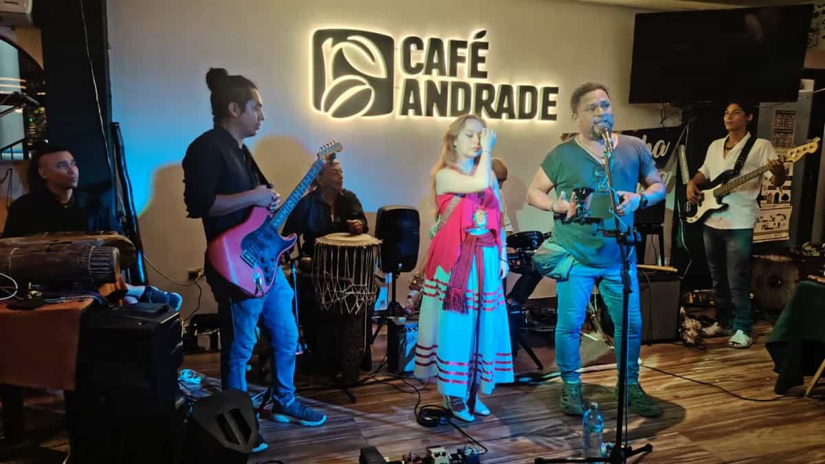 Ecos de La Bamba; Sonido en Movimiento y Luis García conquistaron corazones