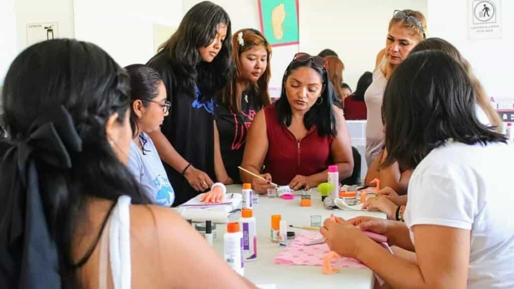Abren inscripciones para cursos en Centros de Desarrollo Comunitarios