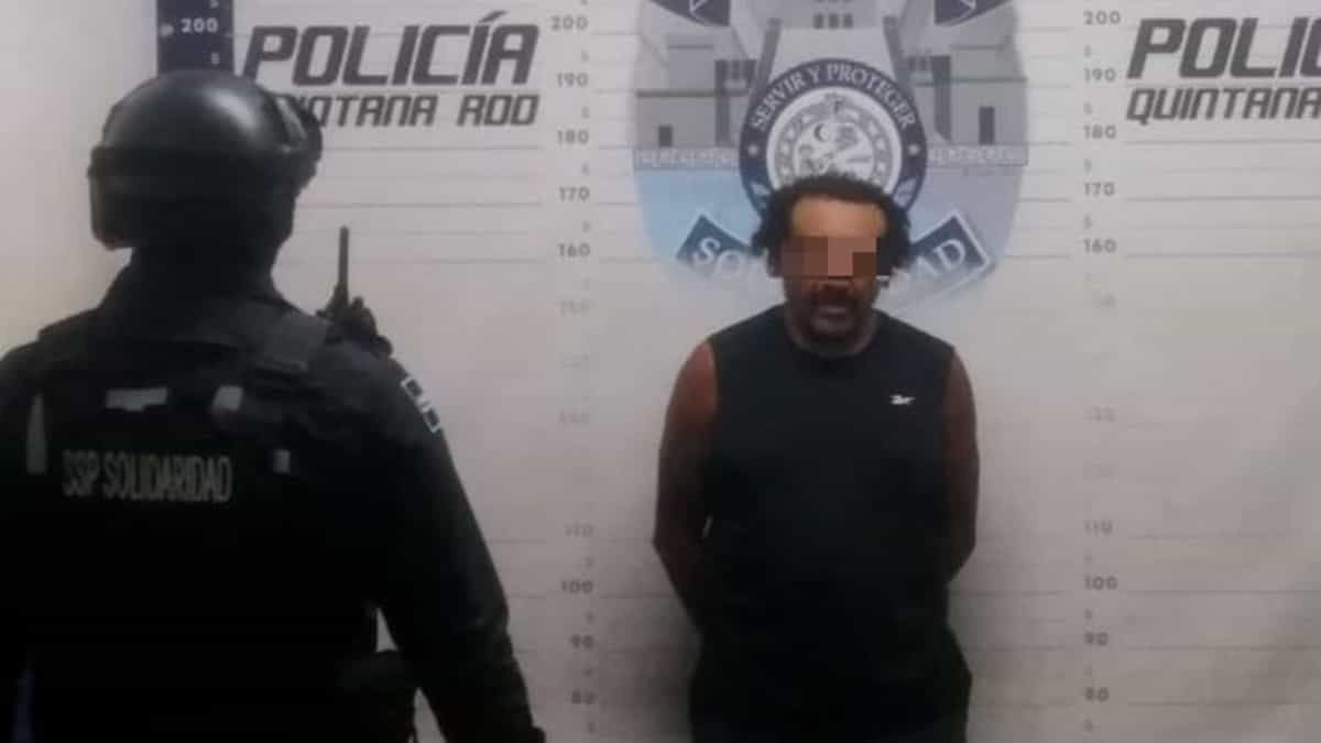 Detienen a hombre en posesión de un arma de fuego y droga en Playa del Carmen