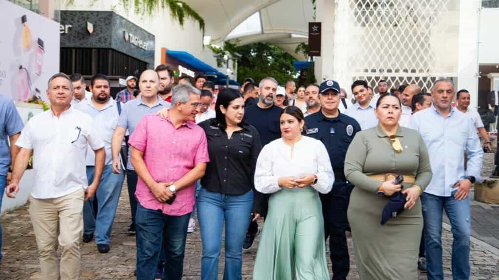 En equipo con el empresariado por la Quinta Avenida: Estefanía Mercado
