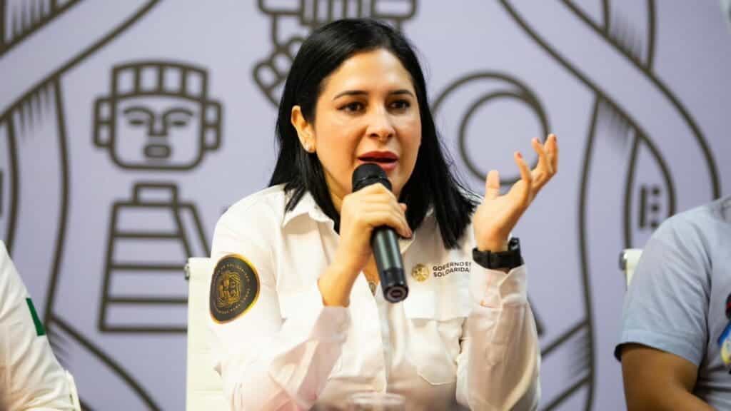 Estefanía Mercado atiende contingencia heredada por acumulación de basura en Solidaridad