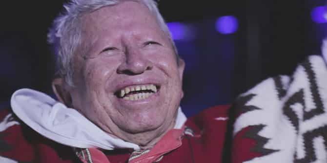 Elwin, el viejito más viejito cumple 20 años en México Espectacular