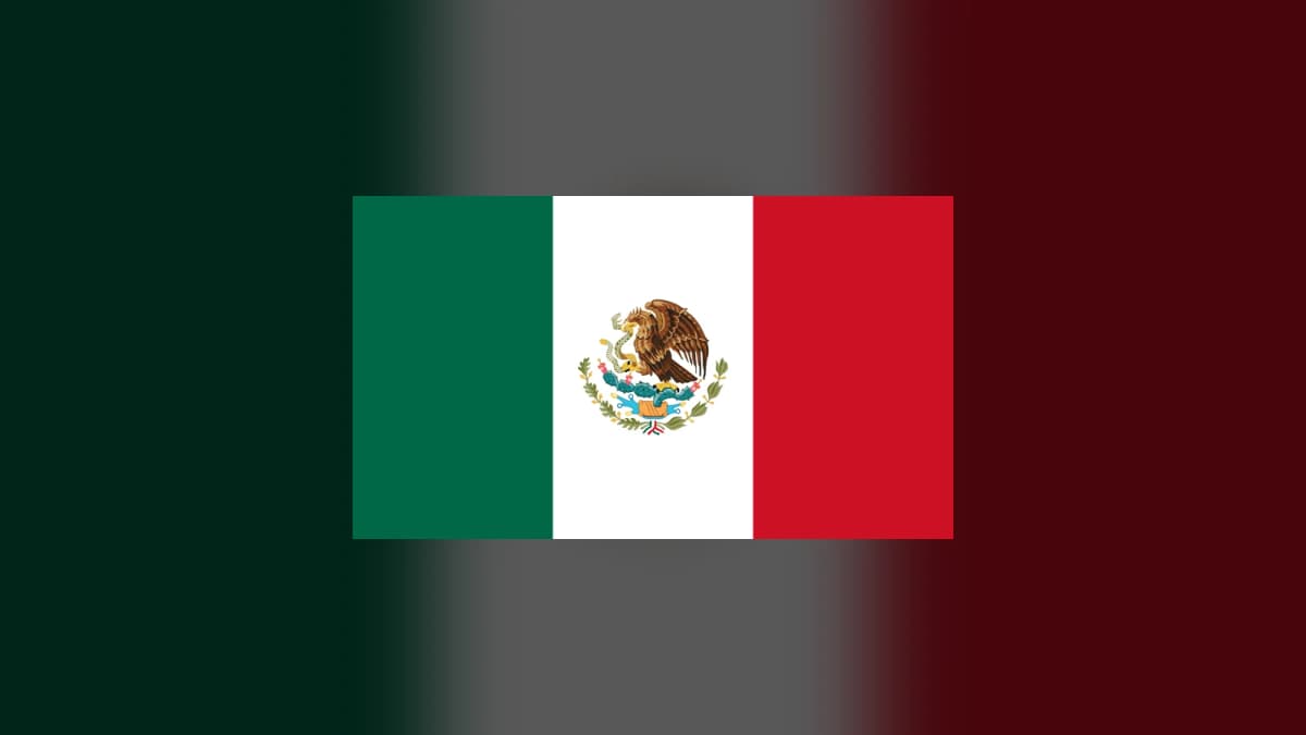 Bandera de México con el águila nacional en el centro sobre fondo degradado.
