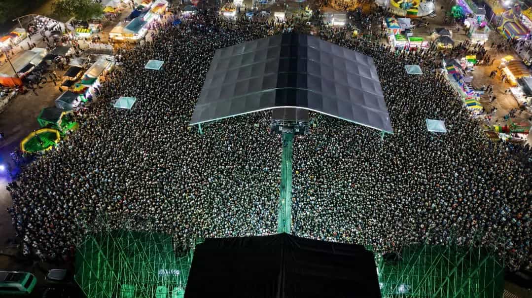 Rich Mafia reunió a más de 25 mil personas en la Feria del Carmen