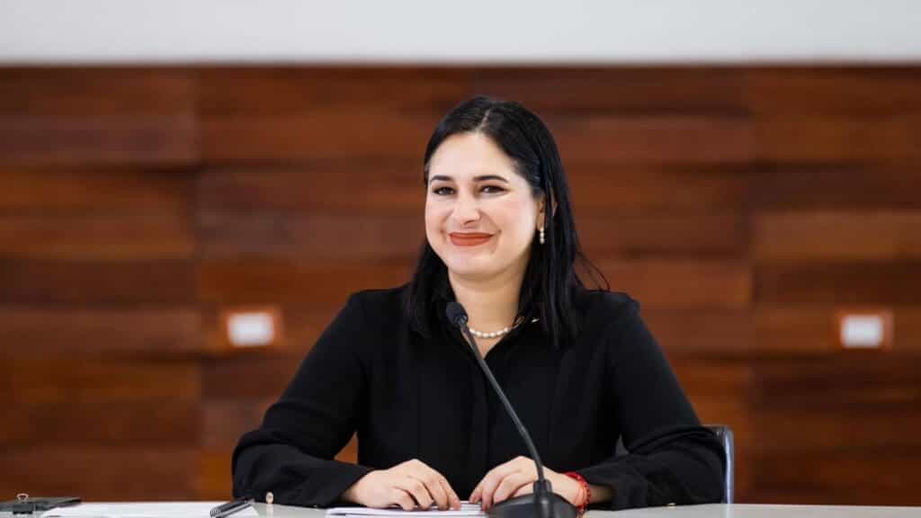 A un año de gobierno, Estefanía Mercado es la mejor presidenta evaluada de Quintana Roo