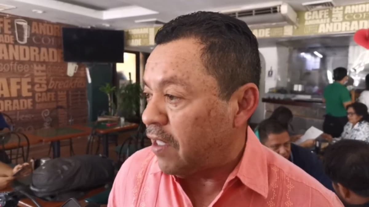Busca Rubén Aguilar ser dirigente de los taxistas de Playa del Carmen por tercera vez