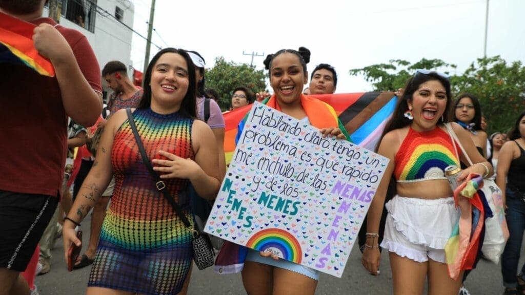 Durante junio, gobierno de Solidaridad exentará pagos a personas de la comunidad LGBTTTIQ+