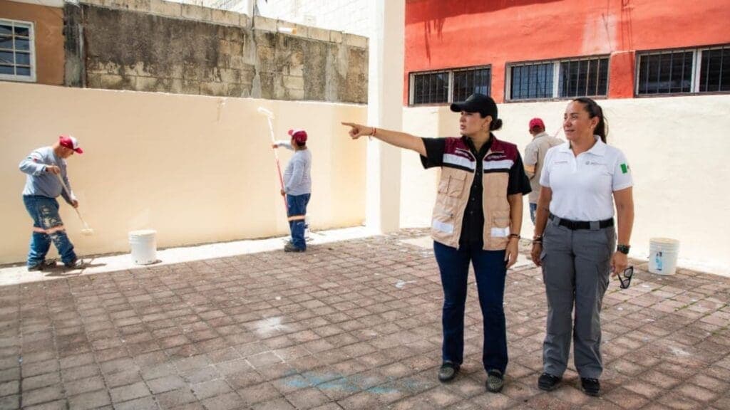 Estefanía Mercado en un año borró los colores partidistas de los espacios públicos de Playa del Carmen