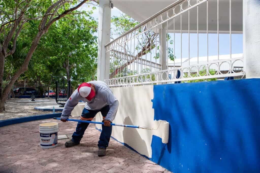Estefanía Mercado inicia histórica rehabilitación de 376 parques para dar nueva identidad urbana a Playa del Carmen