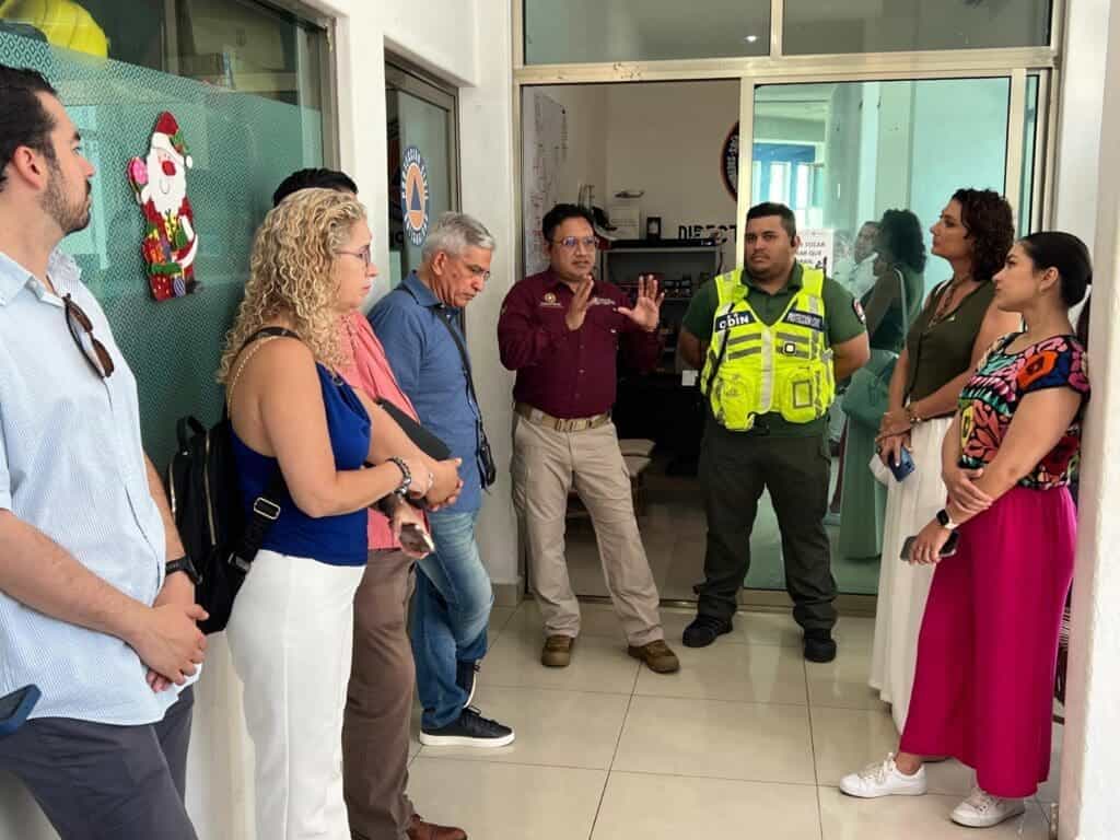 Gobierno de Estefanía Mercado fortalece coordinación con empresarios en materia de protección civil