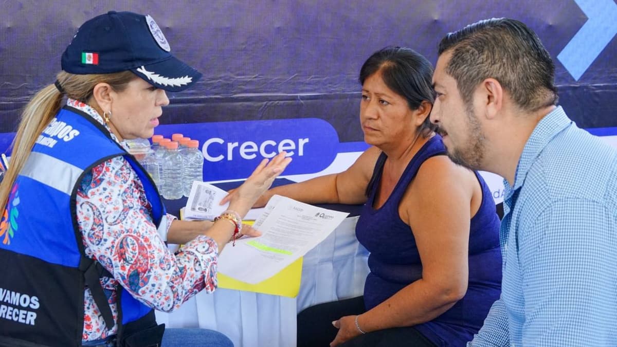 Gobierno municipal acercó servicios a vecinos de Misión de las Flores