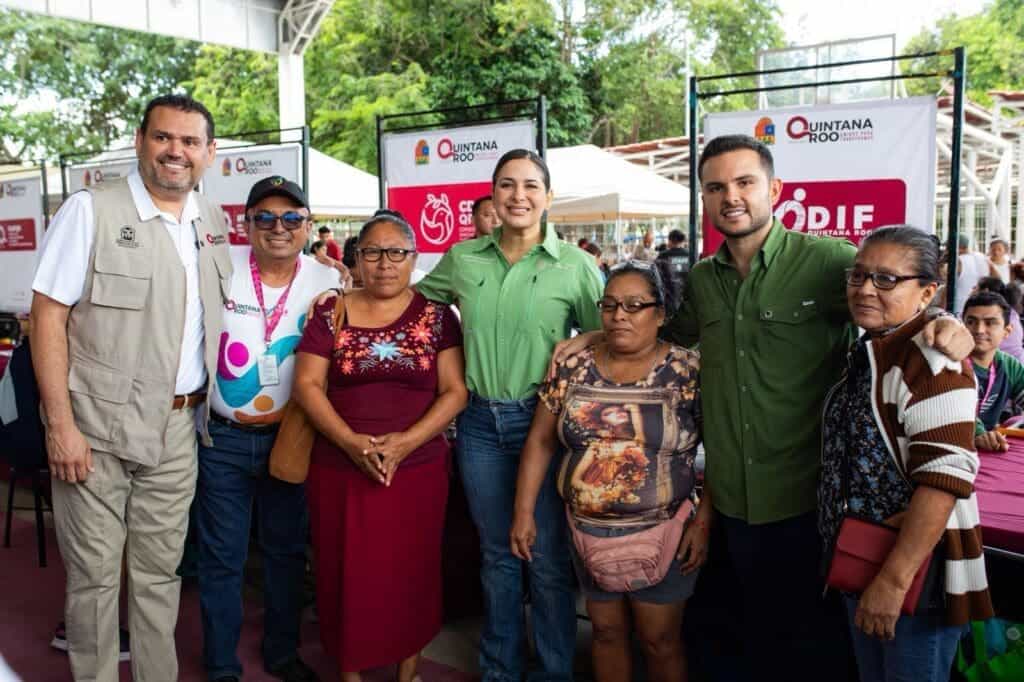 Los gobiernos de Mara Lezama y Estefanía Mercado acercan bienestar a miles de familias en Villas del Sol