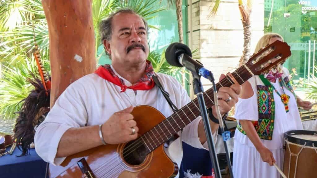 Presentan concierto musical a alumnos del curso de verano “Baxal Paal”