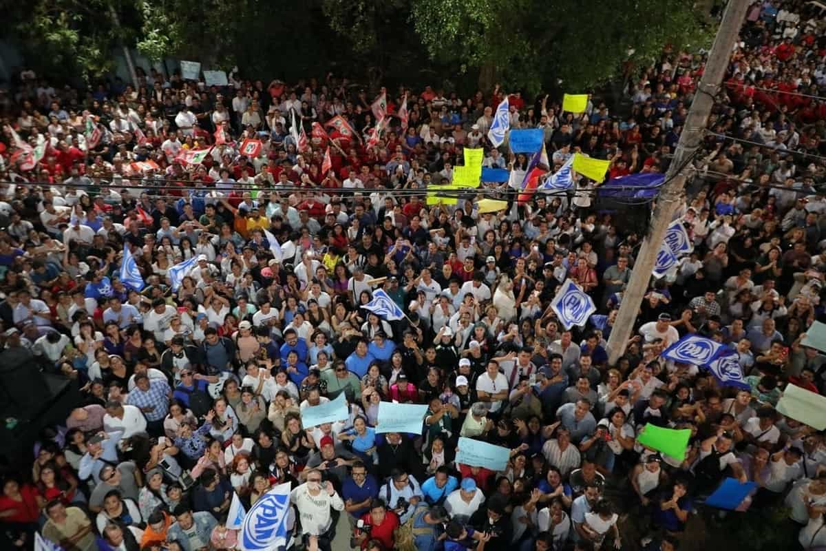 Solidaridad con Lili Campos; cuatro mil personas la respaldaron en su registro como aspirante a la alcaldía